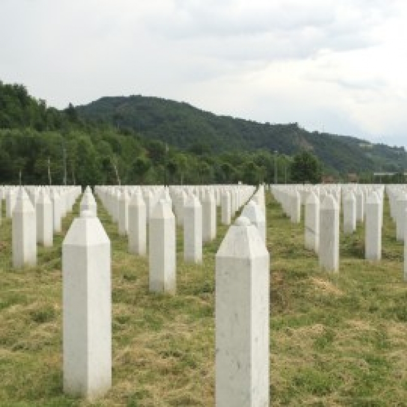 Prevention of untimely or unnatural death, Akaalmrityu or Alpamrityu or in Marakesh Situations.